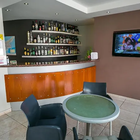 Apart-hotel Crystallo 3*