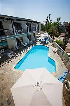 Crystallo Apart-hotel Pafos